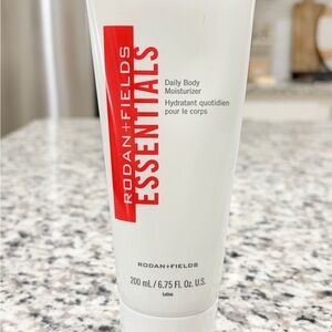 Rodan + Fields Essentials Body Moisturizer - Red and White